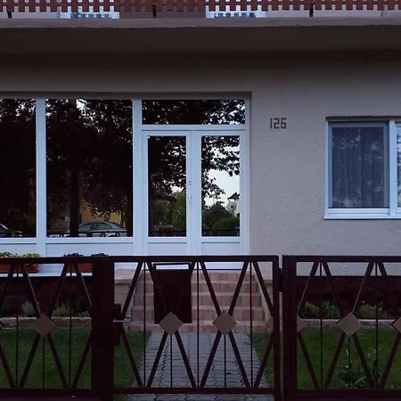 Balatonlelle, Lake Balaton 1 Appartamento